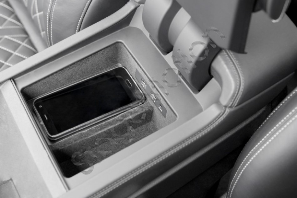 Kit phone box para Audi Q7 (4M)