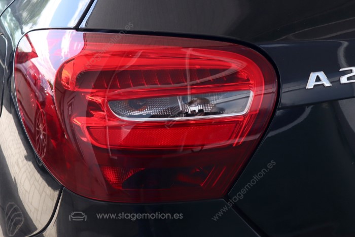 Activación luces traseras LED Mopf para Mercedes Benz con faros halógenos