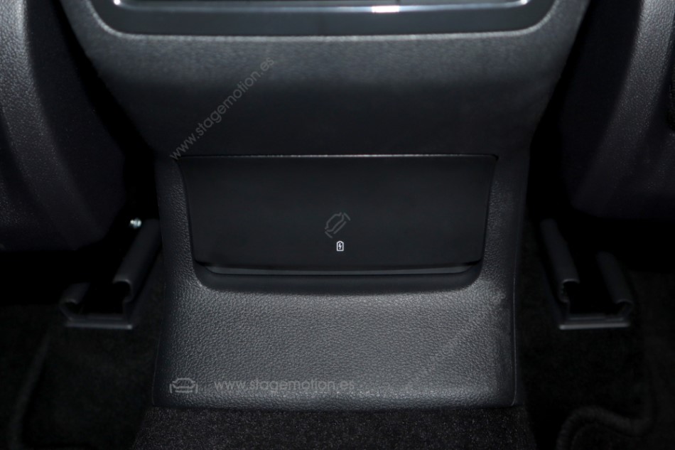 Kit toma de 230 Voltios para Skoda Kodiaq NS