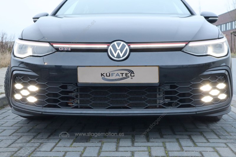 Reequipamiento de faros antiniebla para VW Golf 8 CD