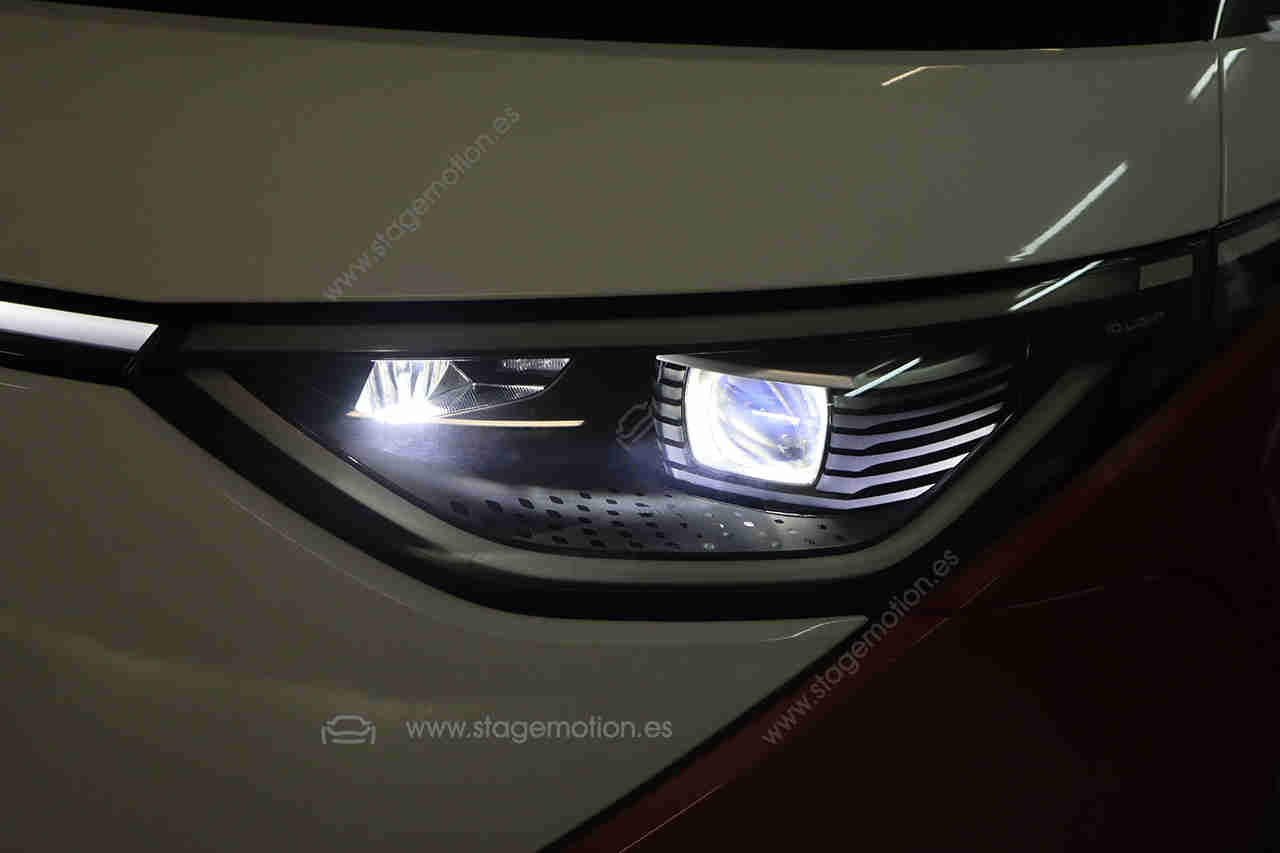 Kit Faros LED Matrix con LED DRL para VW ID-Buzz EB